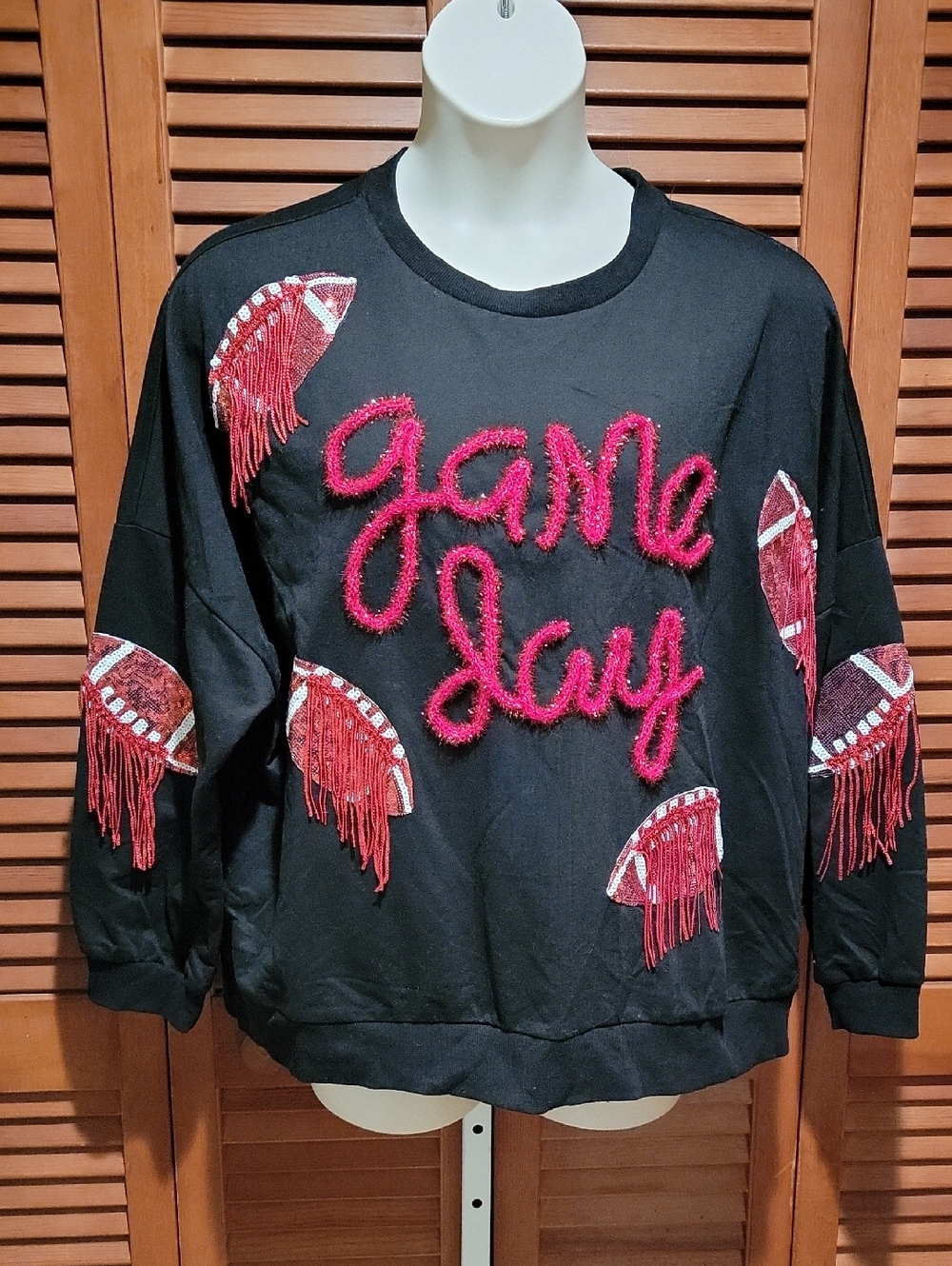 GAME DAY SUPERBOWL SEQUIN SWEATSHIRT - Picture 3 of 9